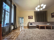 Продаж 3-кімнатна квартира вул. Дорошенка Львів