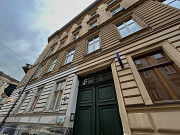 Продаж 3-кімнатної квартири в історичному центрі Львова вул. Академіка Богомольця Львов