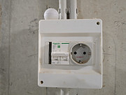 ТЕРМІНОВО!!Оренда паркомісця на 2 автомобіля(є розетка)вул.Пасічна, 150 Львов