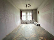 Продаж квартири в історичній кам'яниці — вул. Личаківська, 19а Львів