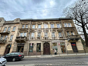 Продаж квартири в історичній кам'яниці — вул. Личаківська, 19а Львів