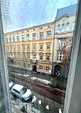 Продаж 2-кімнатна квартира Львів, вул. Пекарська, Австрійська кам’яниця Львів