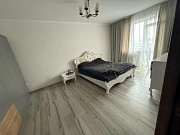 Продаж 2-кімнатна квартира вул. Наукова (старіша новобудова) Львів